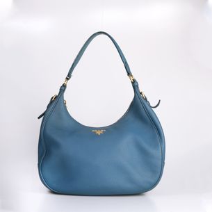 prada calfskin shoulder bolsa