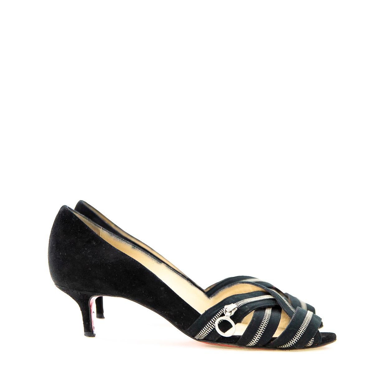 louboutin sapato feminino