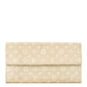 Louis-Vuitton-Beige-Monogram-Wallet