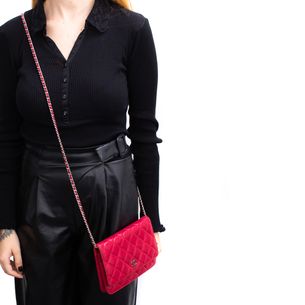 pink chanel bolsa outfit