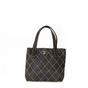 chanel bolsa stitching
