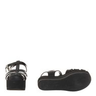 Sandalia-Chanel-Rubber-T-Strap-Sandals